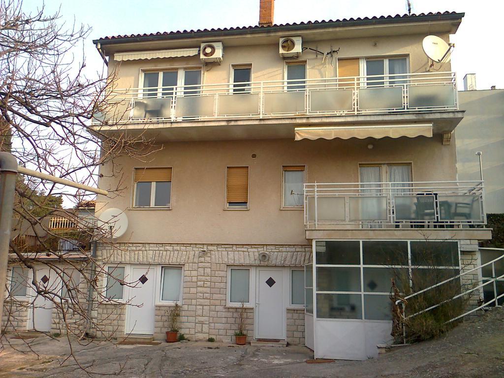 Apartment For Holidays In Póla Szoba fotó